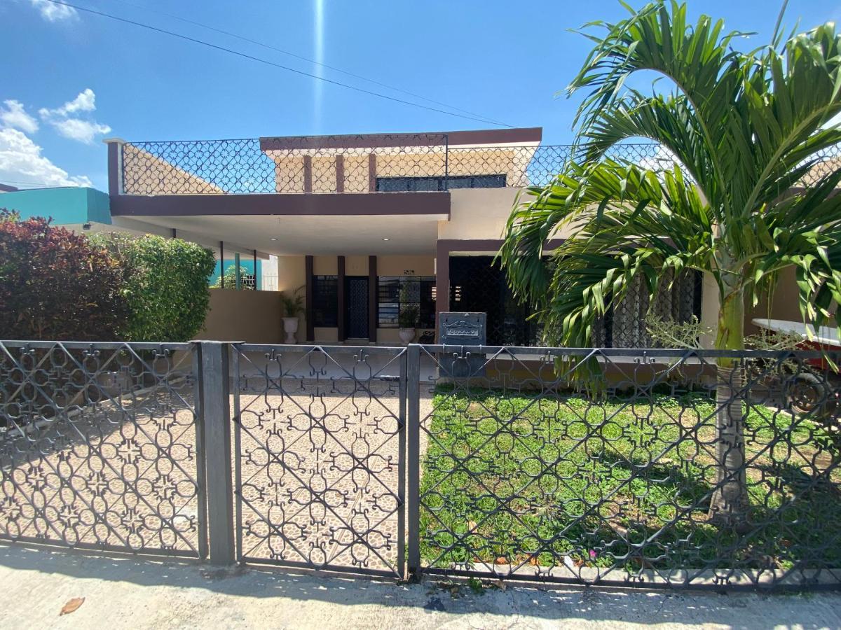 Casa Del Artista Villa Merida Exterior photo